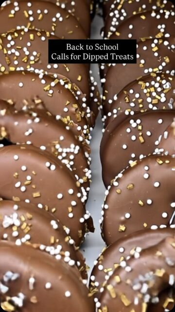 📚 ✏️ Back to School ✏️ 📚
In celebration of the new school year, come celebrate with a dipped treat!
They make the perfect after school snack or comfort food for the drop off blues.
QotD- What’s one of your favorite school memory?
#denverchocolate #backtoschool #stargazerfinechocolates #chocolateshop #denverfamilybusiness